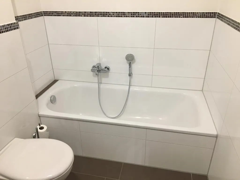 Gaestehaus Am Lindenhain Erding Germany