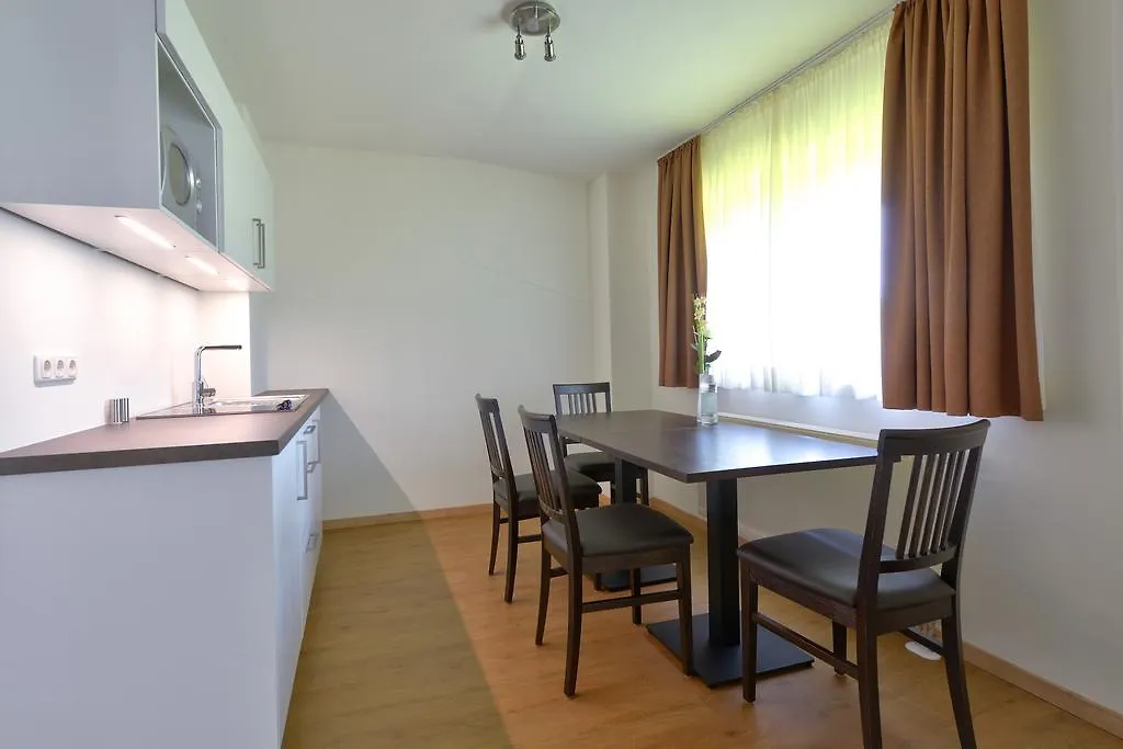 Gaestehaus Am Lindenhain Erding Germany