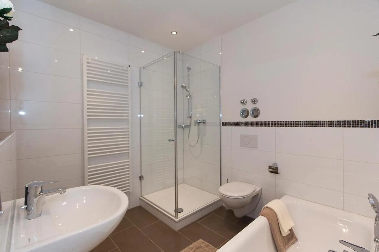 Apartment Gaestehaus Am Lindenhain Erding
